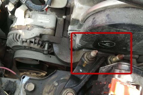 Remove / open engine mount bolts